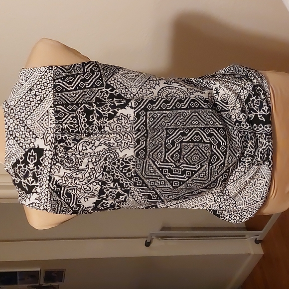 I.N.C. INTERNATIONAL CONCEPTS. Sleeveless top. Size P/P. NWOT - Picture 3 of 6